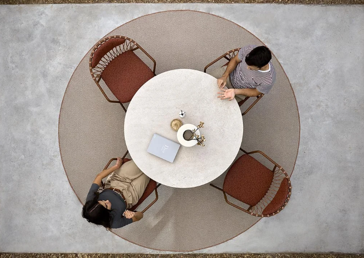 Musola : chaises et tables d’extérieur chez meubles haag